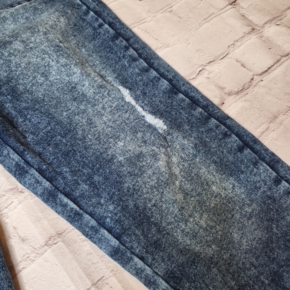 Girls Acid Washed Distressed Denim Overalls - Size 14/16 EUC - Picture 6 of 14